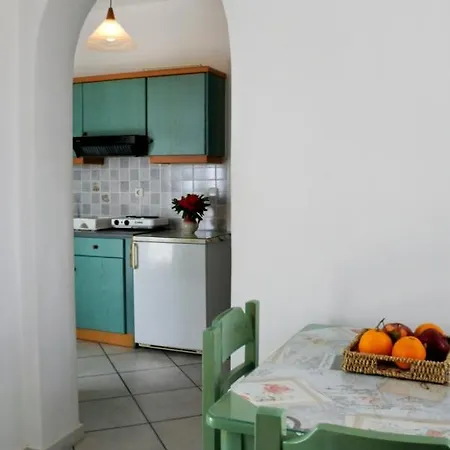 Kapari Hotel 2*
